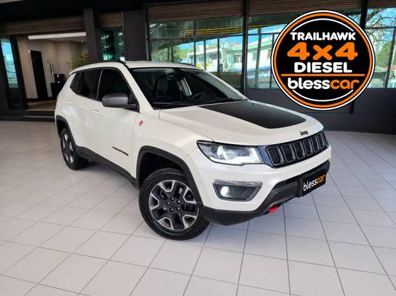 JEEP COMPASS 2.0 16V DIESEL TRAILHAWK 4X4 AUTOMÁTICO JEEP COMPASS 2.0 16V DIESEL TRAILHAWK 4X4 AUTOMÁTICO